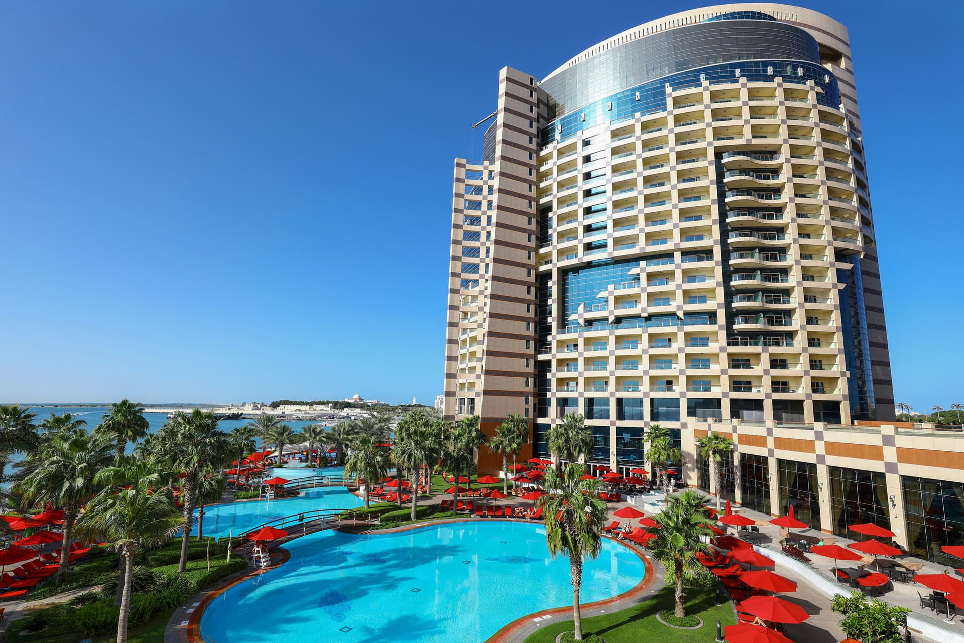 Khalidiya Palace Rayhaan by Rotana — Abu Dabi