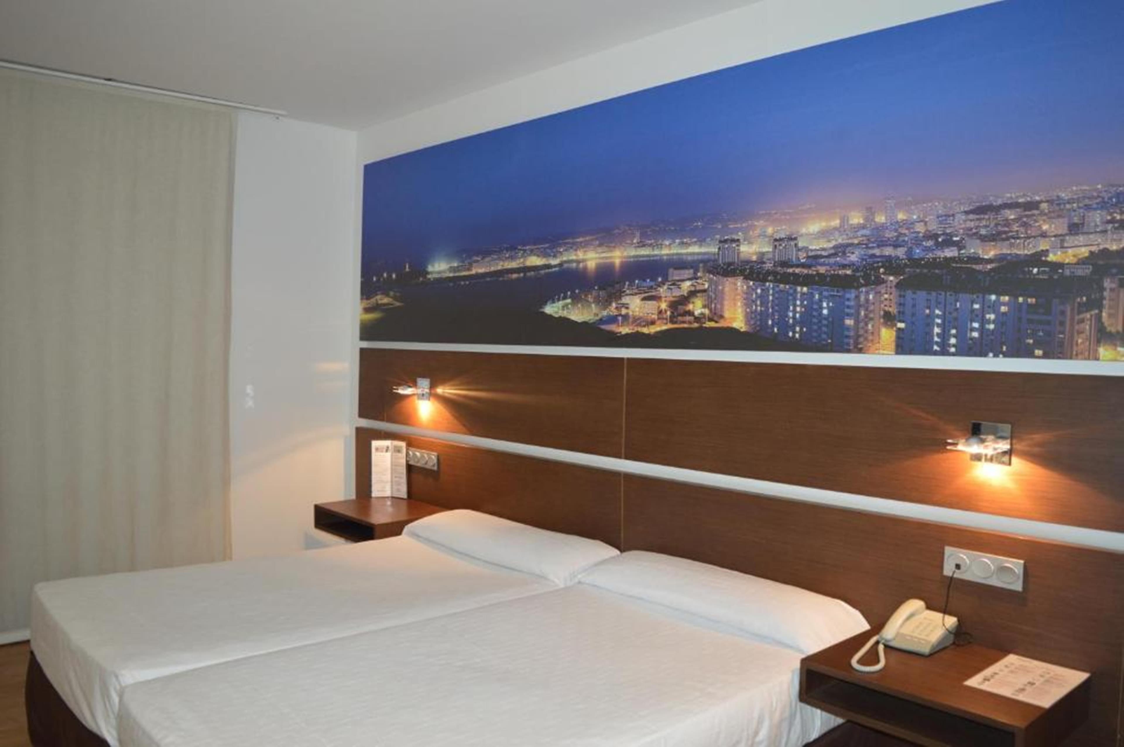Hotel Spa Odeón — A Coruña