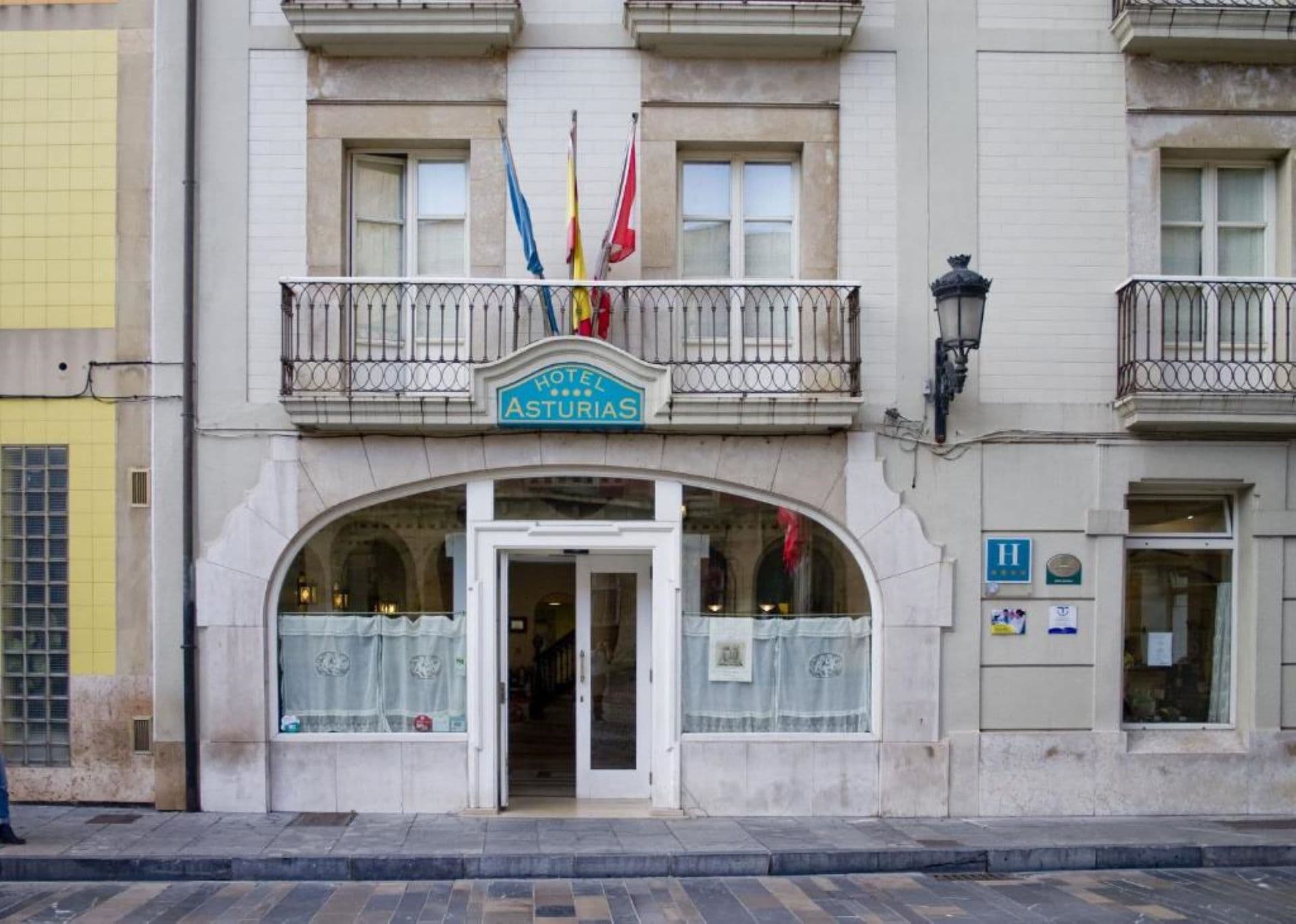 Hotel Asturias — Gijón