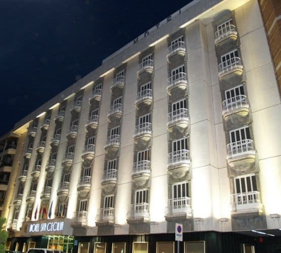 Hotel Santa Cecilia — Ciudad Real