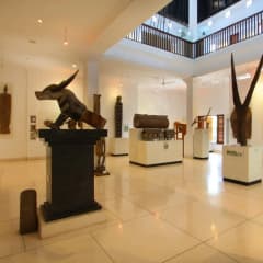 Alam Puri Art Museum Resort & Spa — Bali