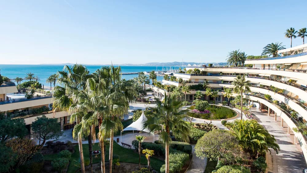 Holiday Inn Nice - Saint Laurent Du Var — Niza