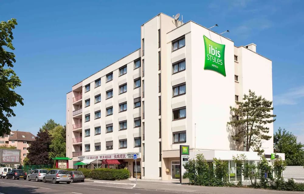 Hotel ibis Styles Annemasse Genève — Ginebra