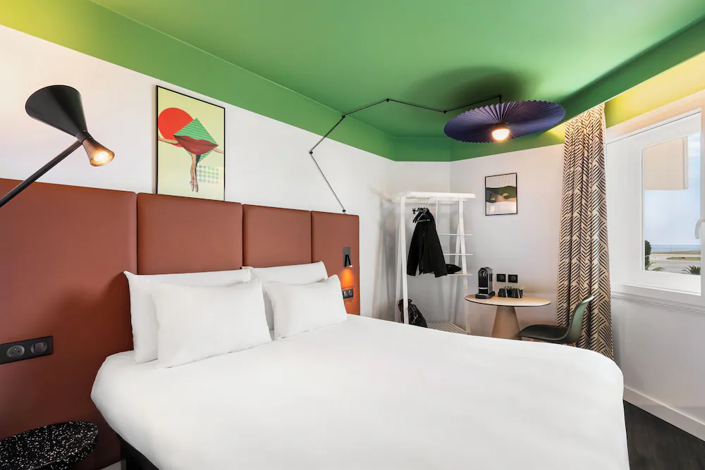 Hotel ibis Nice Aéroport Promenade — Niza