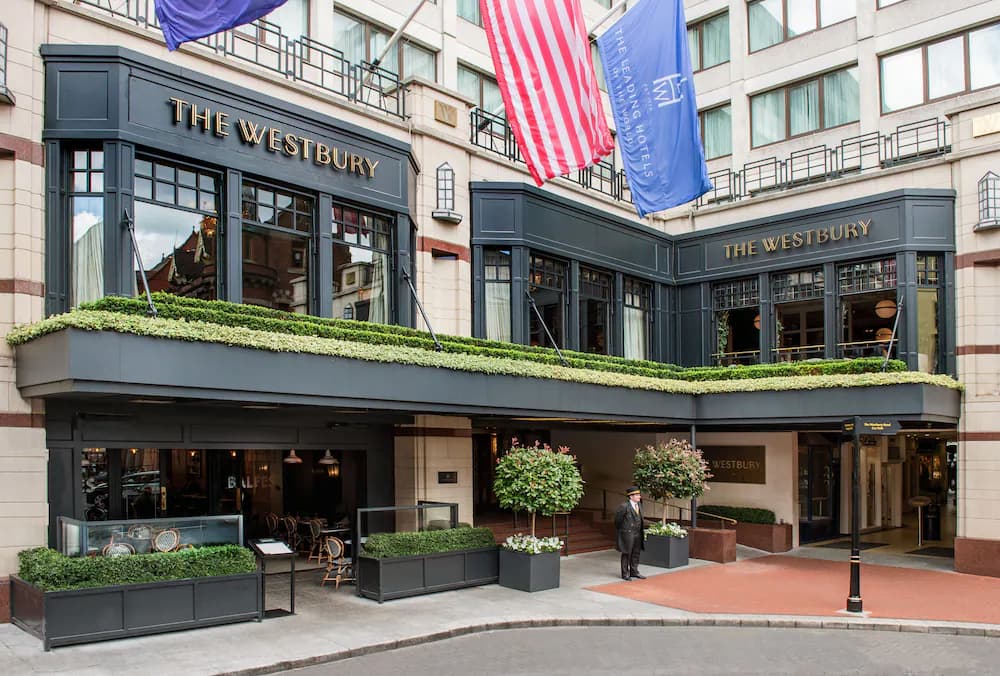 The Westbury — Dublín