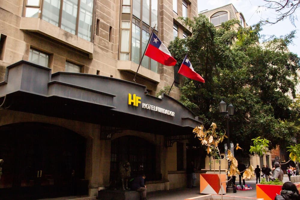Hotel Fundador — Santiago de Chile