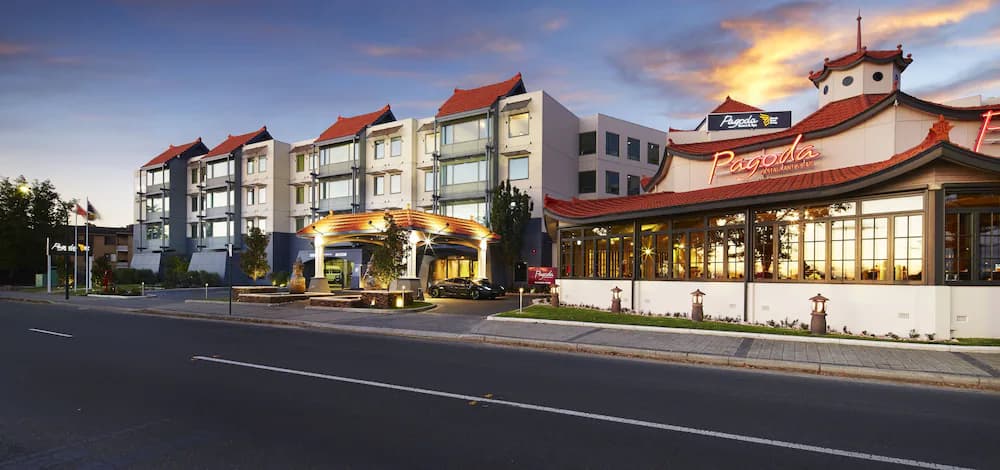 Pagoda Resort & Spa — Perth