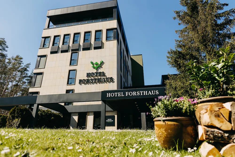 Hotel NH Forsthaus Fürth Nürnberg —
