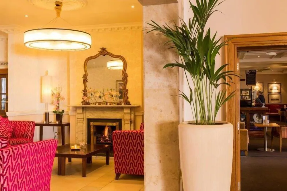 Marine Hotel — Dublín