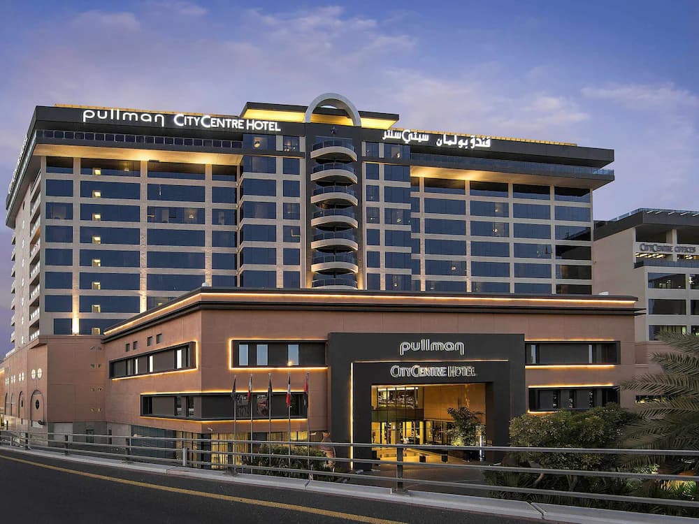 Pullman Dubai Creek City Centre Hotel — Dubái