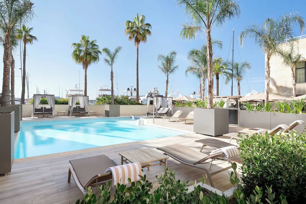 Riviera Marriott Hotel La Porte De Monaco — Niza