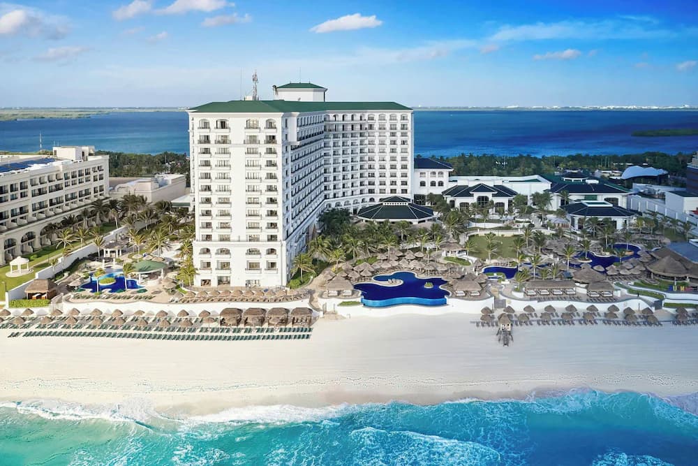 JW Marriott Cancun Resort & Spa — Cancún