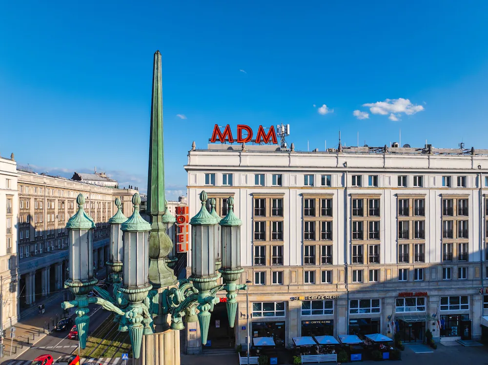 Hotel MDM — Varsovia