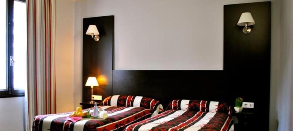 Hotel Alliance Lourdes — Lourdes