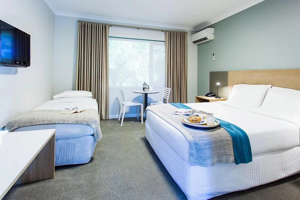 Kings Park Motel — Perth