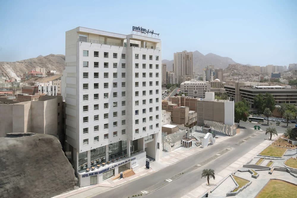 Park Inn by Radisson Makkah Thakher Alsharqi — La Meca