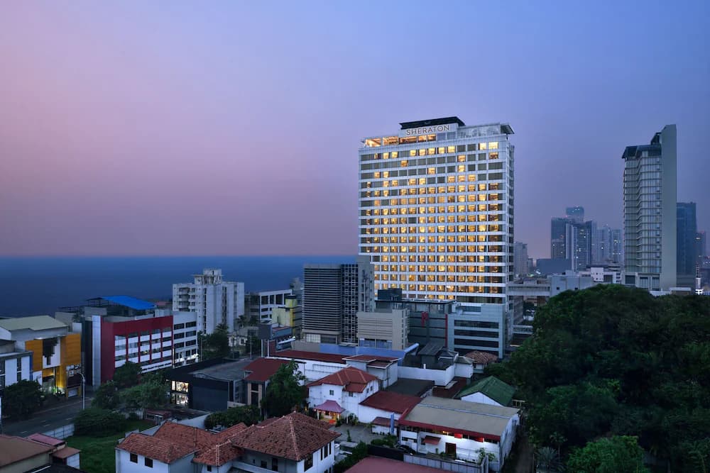 Sheraton Colombo Hotel — Colombo