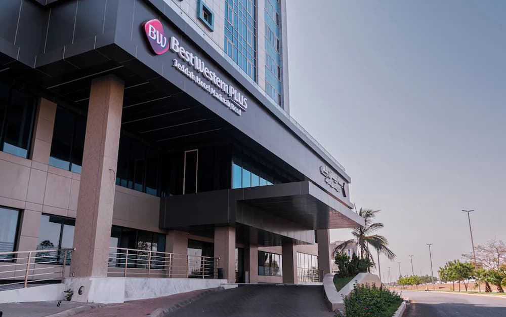Best Western Plus Jeddah Hotel Madinah Road — Yeda