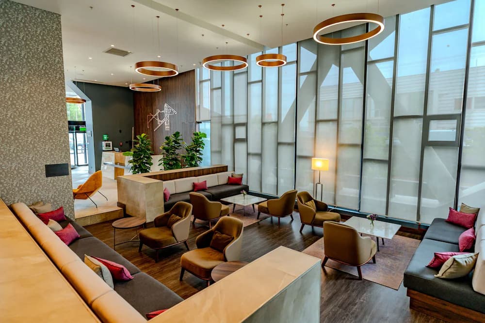 Courtyard by Marriott Santiago Airport — Santiago de Chile