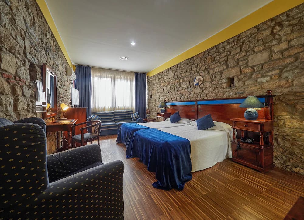 Hotel Don Pedro — Avilés