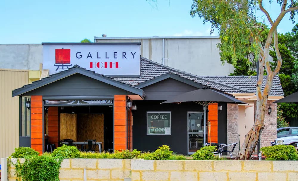 Gallery Hotel — Perth
