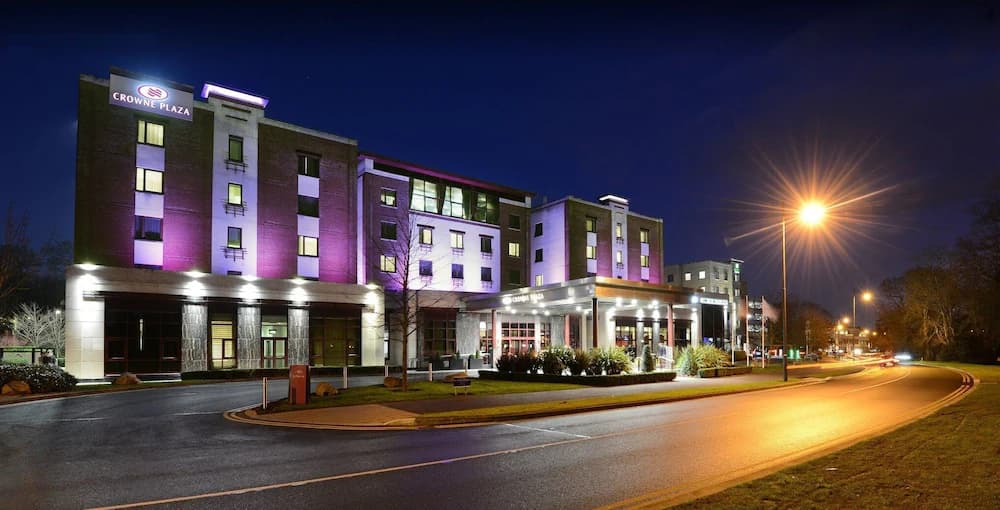 Crowne Plaza Dublin Airport — Dublín
