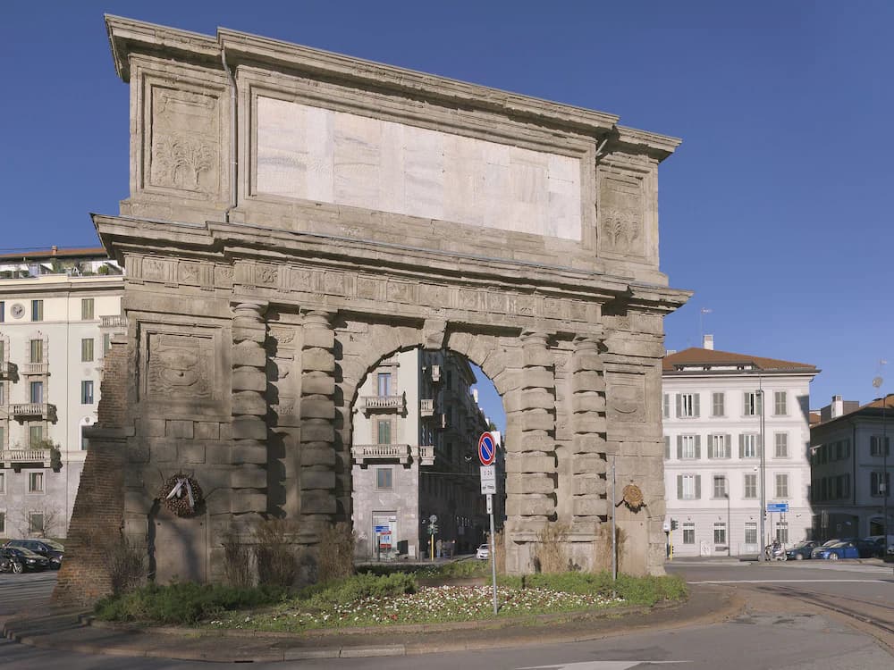 Hotel Arco Romana — Milán