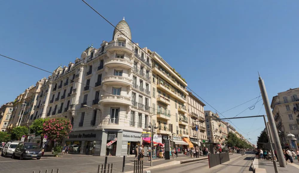 Hotel le Noailles Nice Gare — Niza