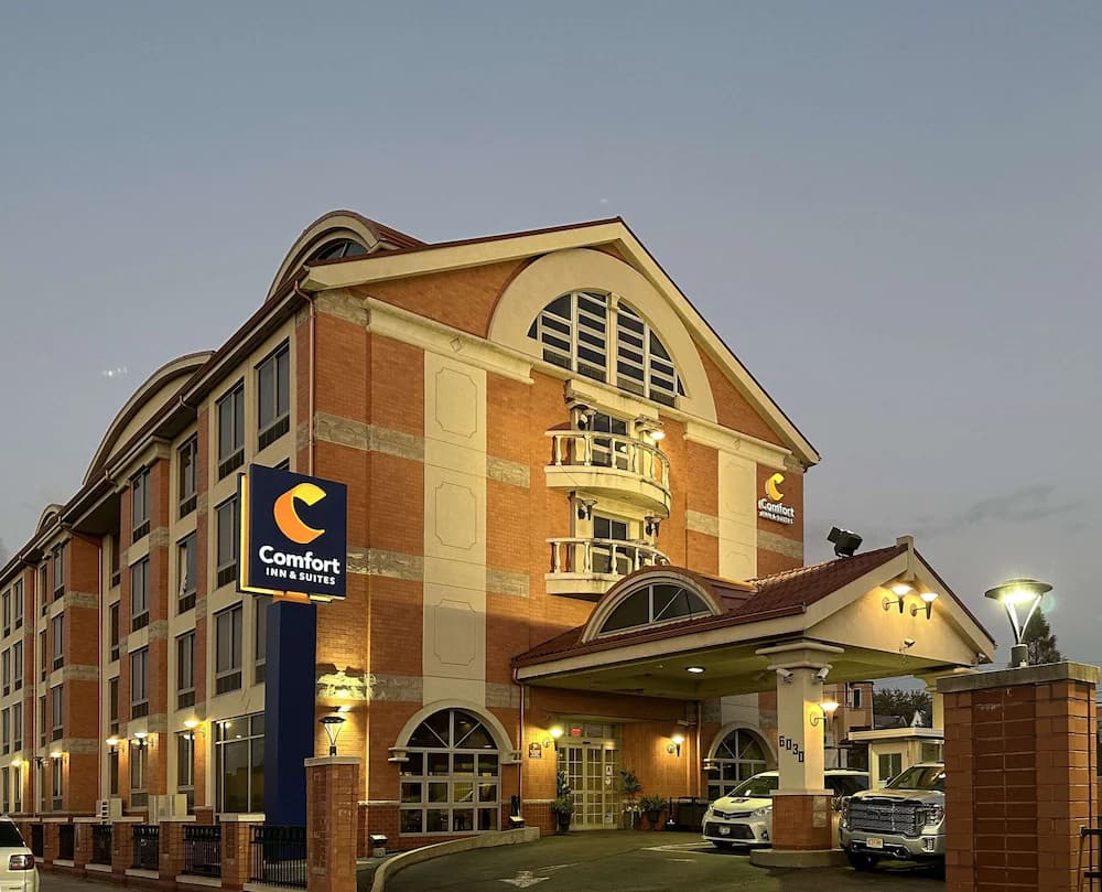 Comfort Inn & Suites LaGuardia Airport — Nueva York