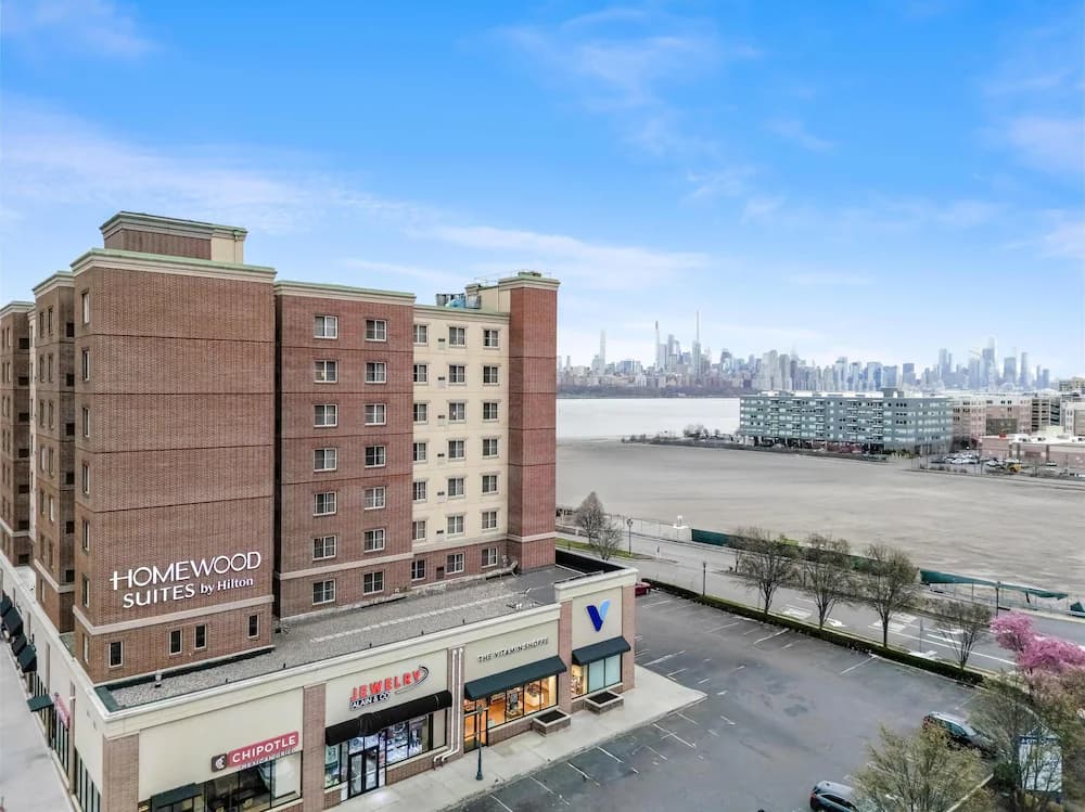 Homewood Suites by Hilton Edgewater-NYC Area — Nueva York