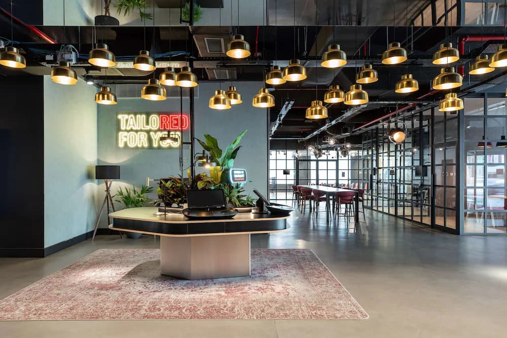 Radisson Red Brussels — Bruselas