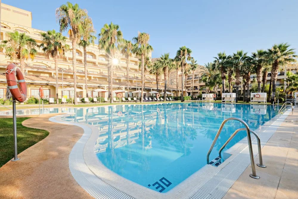 Hotel Envía Almería Spa & Golf — Aguadulce