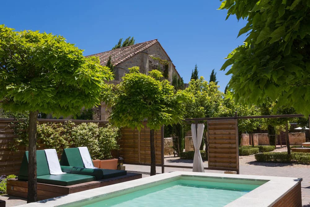Hacienda Zorita Wine Hotel & Organic Farm — Salamanca