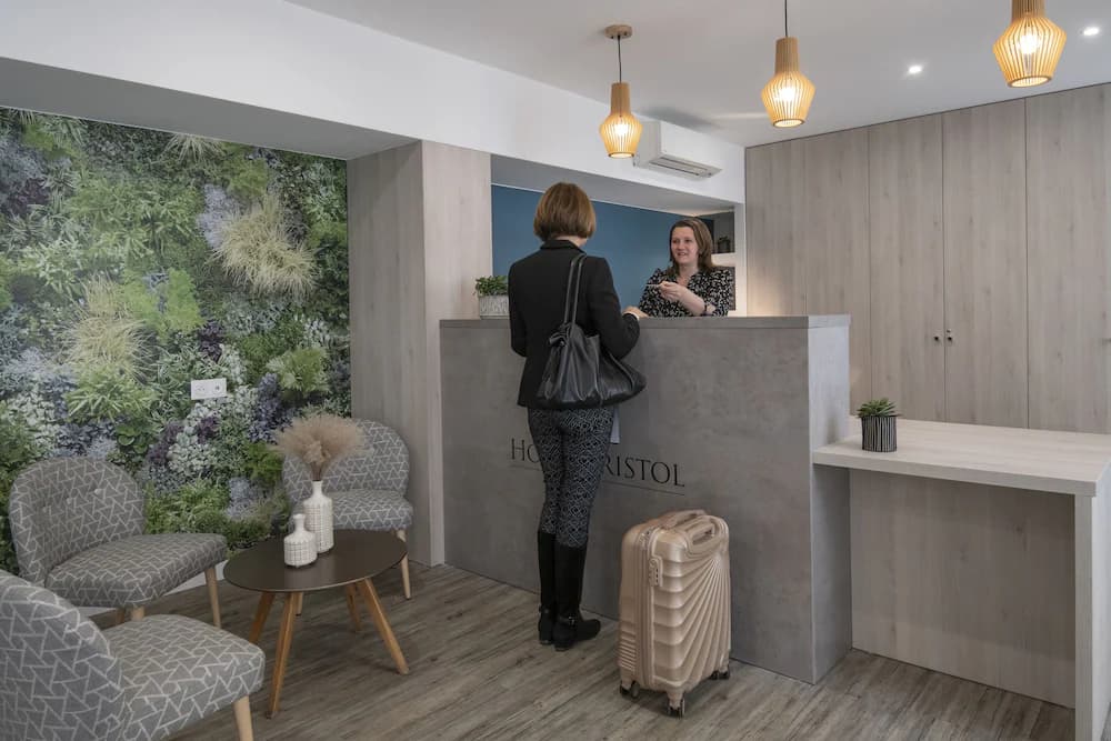 Hôtel Bristol — Niza