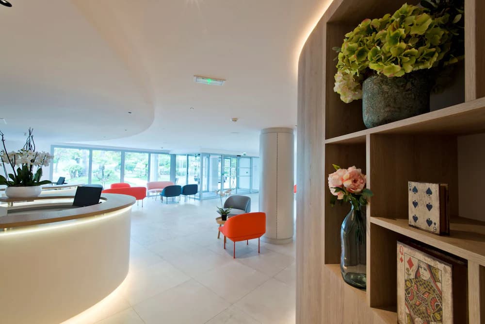 Golden Tulip Sophia Antipolis Hôtel & Suites — Niza