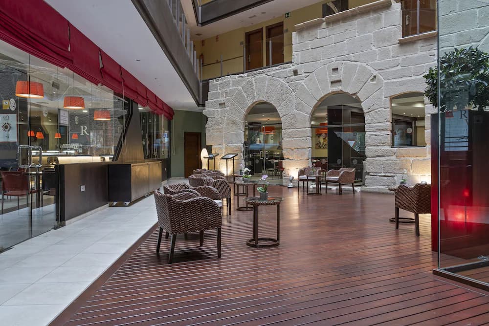 Hotel FG Logroño — Logroño