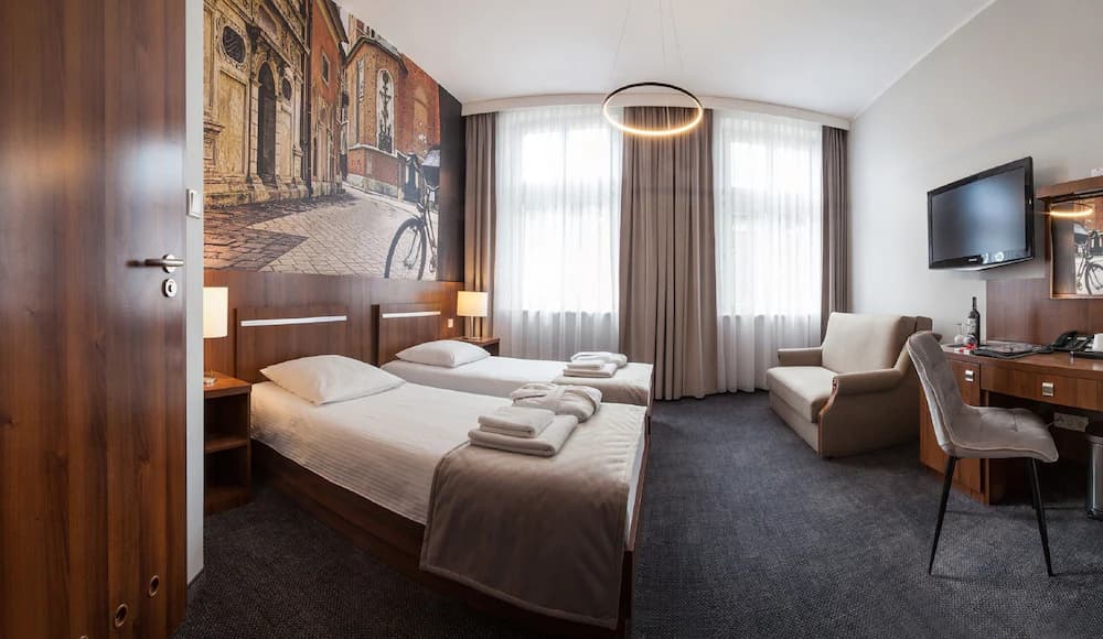 Hotel i sala konferencyjna Kraków - Alexander II — Cracovia