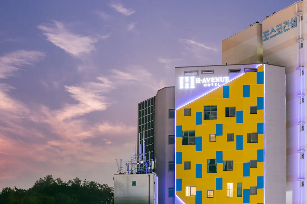 H Avenue Hotel Idae Shinchon — Seúl