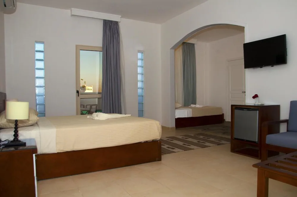 Elaria Hotel Hurgada — Hurghada