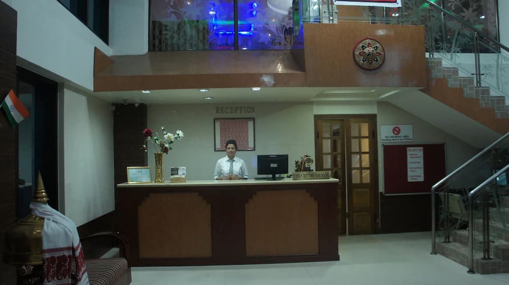 Hotel Lilawati Grand — Bathing