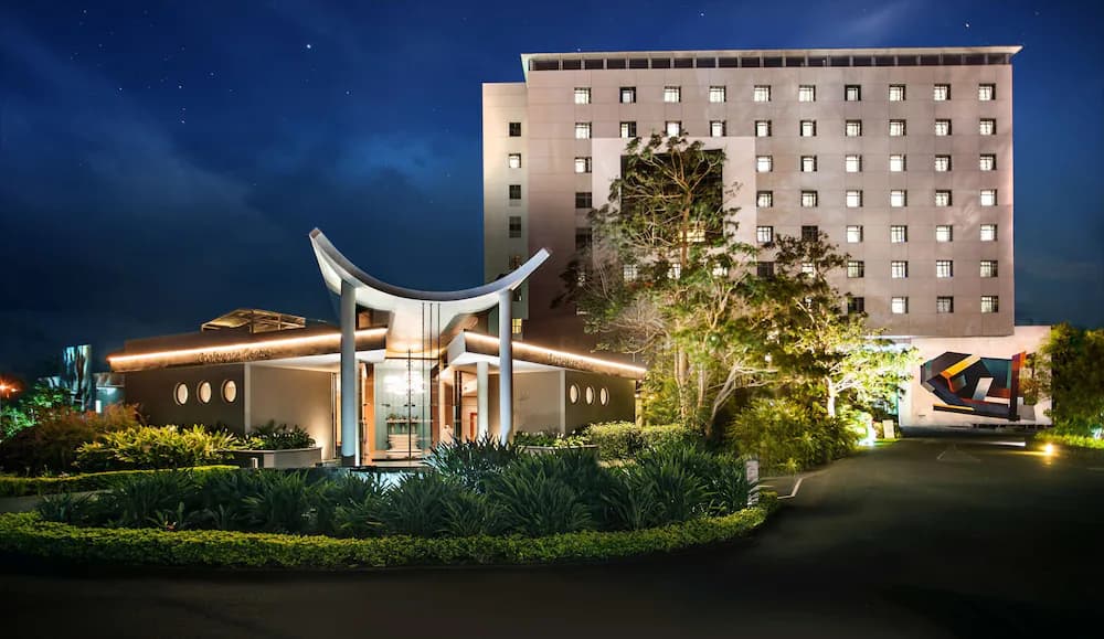 Hennessy Park Hotel — Mauricio