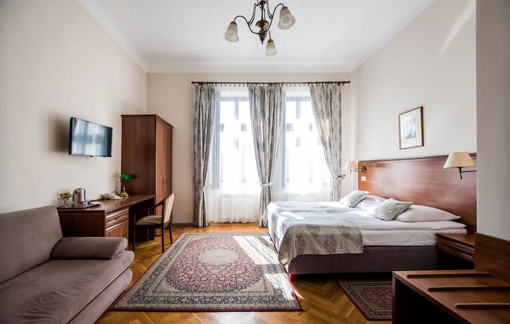 Aparthotel Basztowa — Cracovia