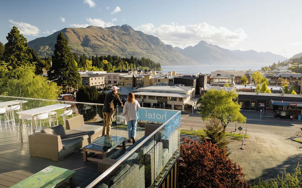 Mi-Pad Smart Hotel — Queenstown