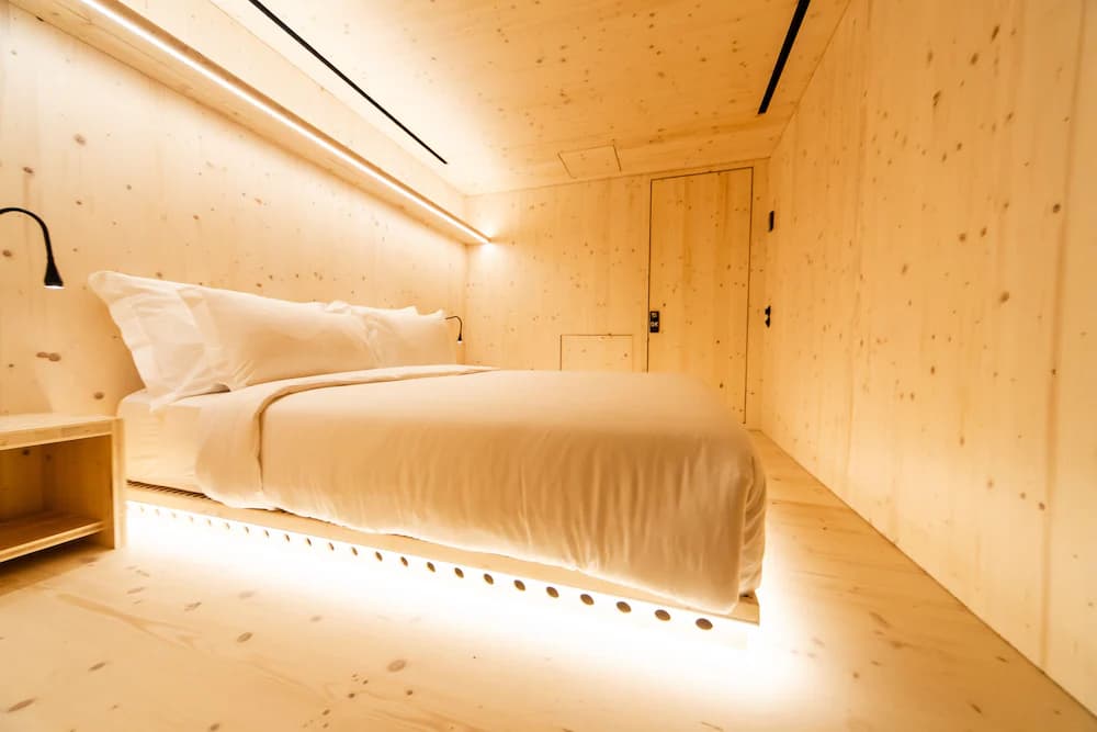 Zero Box Lodge — Oporto