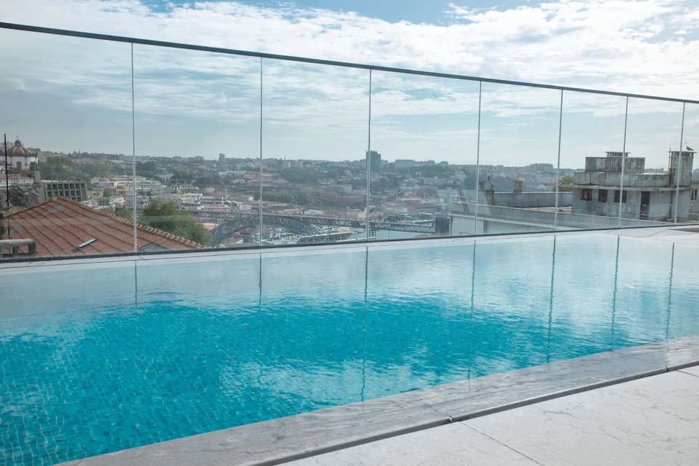 NH Porto Jardim — Oporto