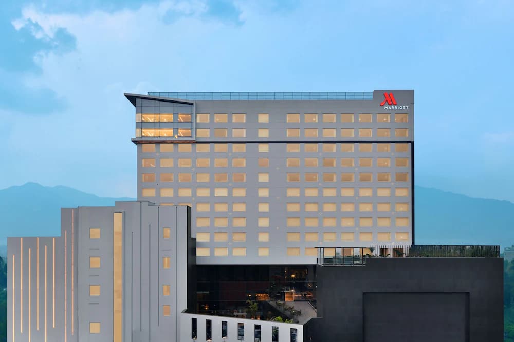 Kathmandu Marriott Hotel — Katmandú