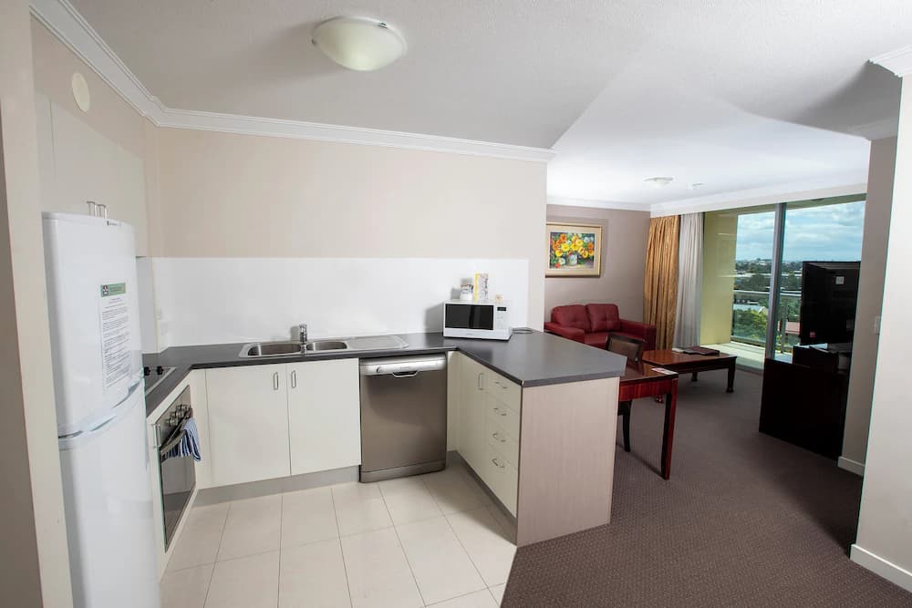Hotel Gloria — Brisbane
