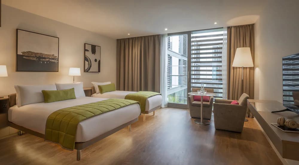 The Gibson Hotel — Dublín