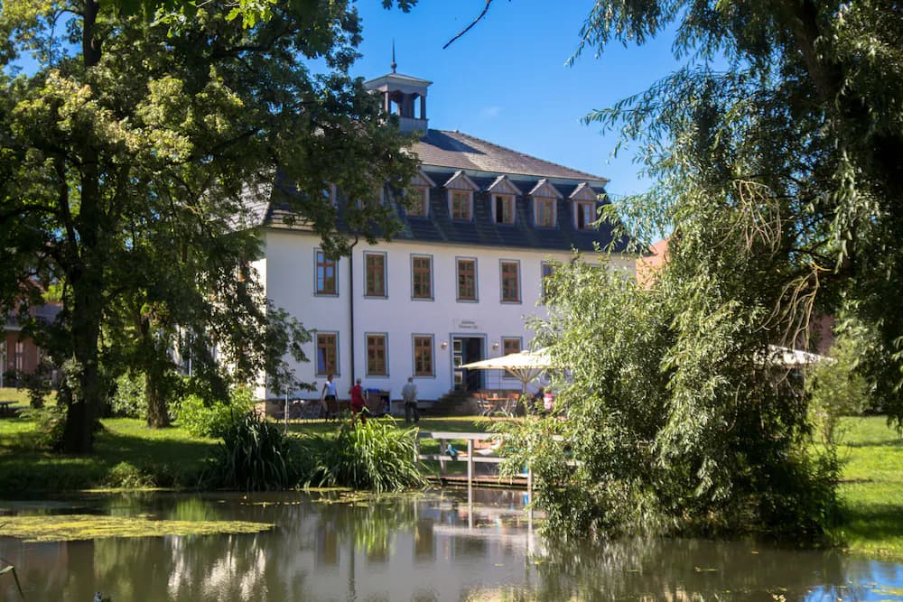 Biohotel Stiftsgut Wilhelmsglücksbrunn — Creuzburg
