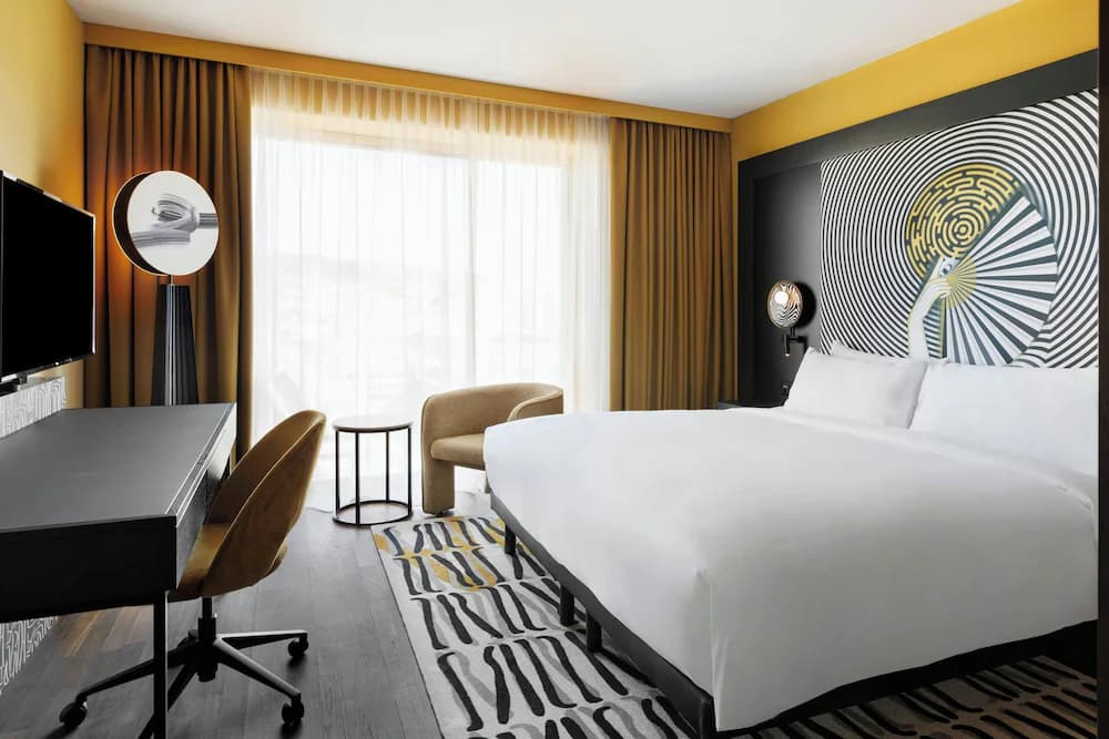 Renaissance Zurich Tower Hotel — Zúrich